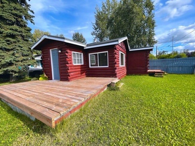 Building Photo - Unique and Updated Corner Lot Cabin in Mou...
