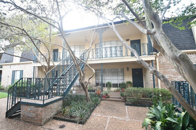 Building Photo - 800 Post Oak Blvd