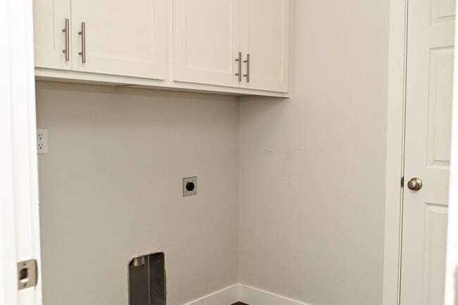 Building Photo - 1593 N 160 W