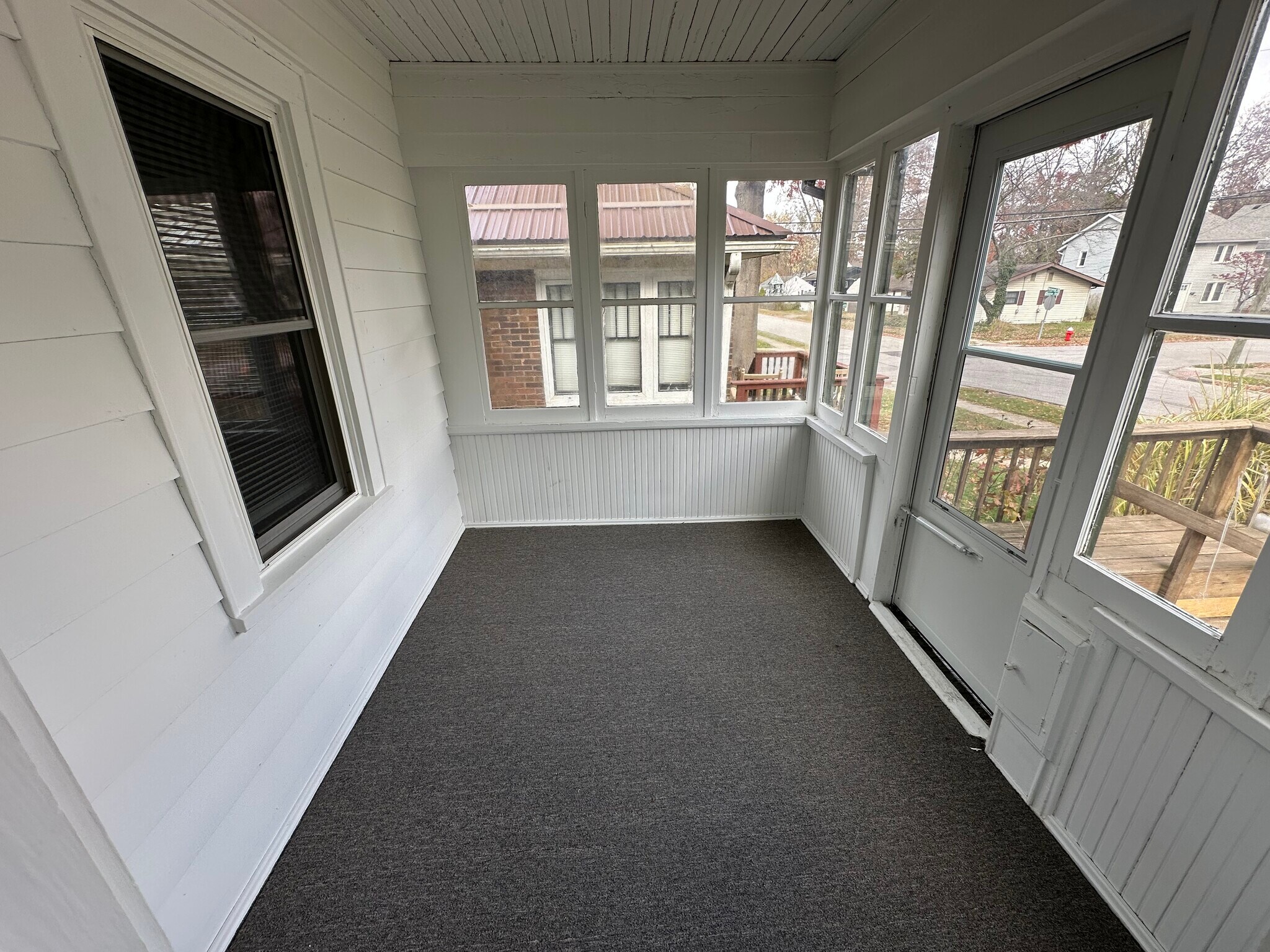 Building Photo - 2886 Norwood St