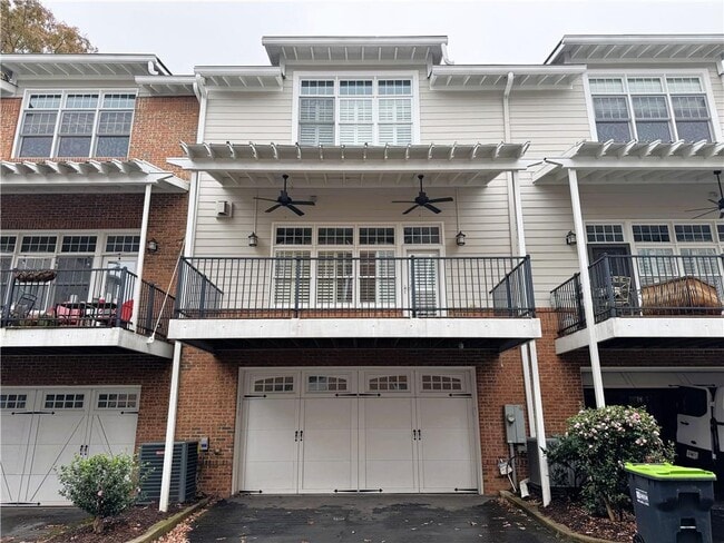 Building Photo - 1258 DeKalb Ave NE