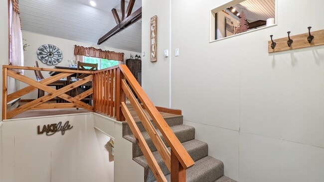 Building Photo - 37 Cottonwood Trail