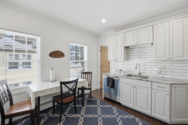 Building Photo - 34 Wilson Ave