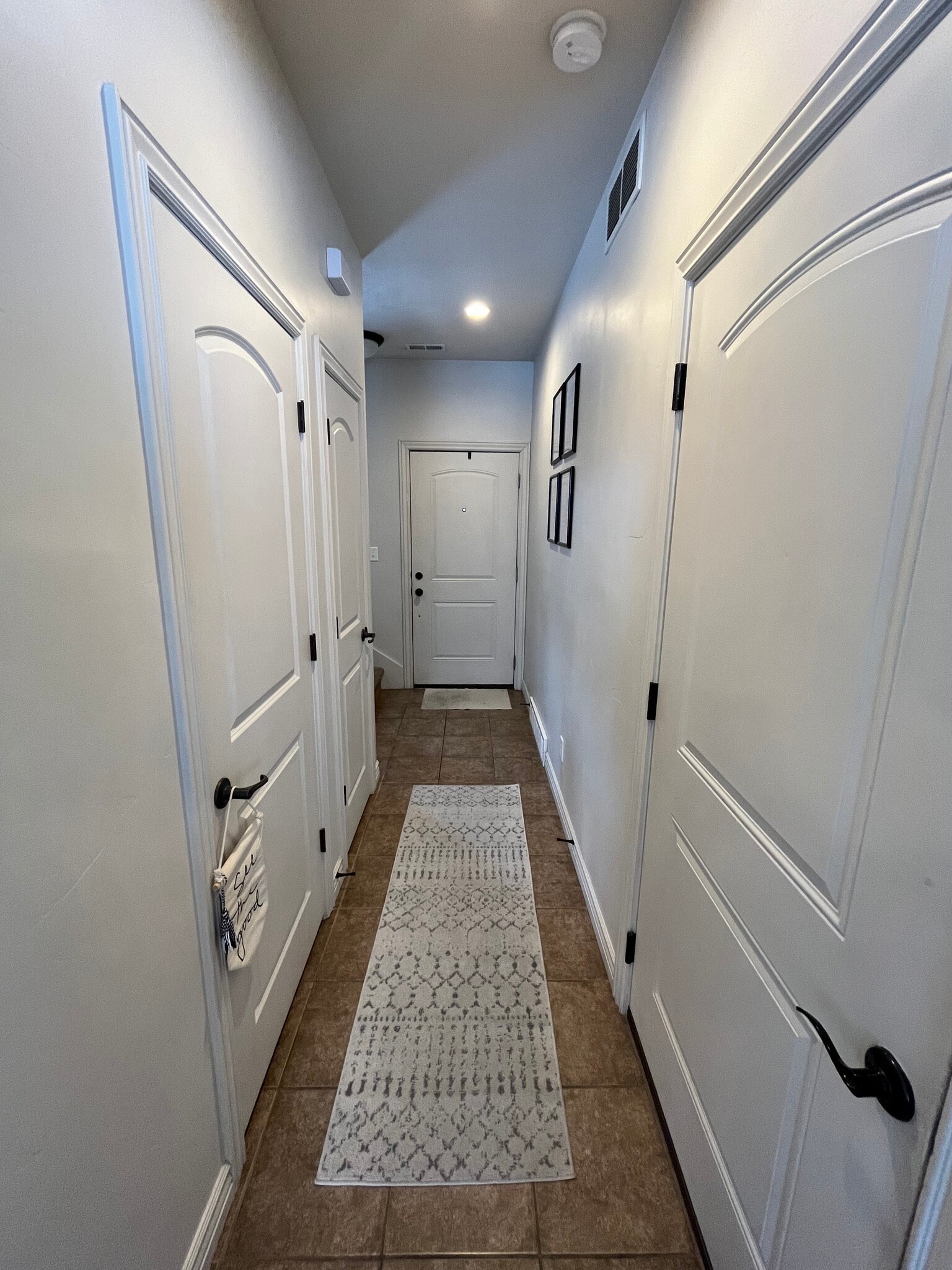 Building Photo - 264 S 910 W