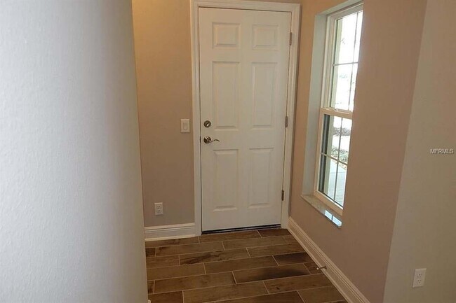 Building Photo - 7836 52nd Terrace E