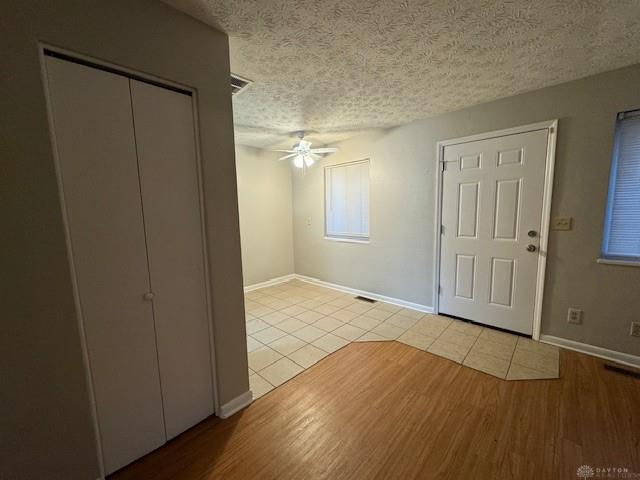 Building Photo - 246 Oak St