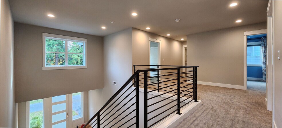 Building Photo - 2310 N 179th St