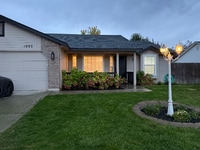 Building Photo - 1093 W Waltman Dr