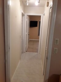 Building Photo - 118 SW Fairway Ave