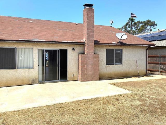 Building Photo - 1983 Cantamar Rd