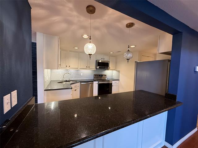 Building Photo - 3175 Golden Oak Ct