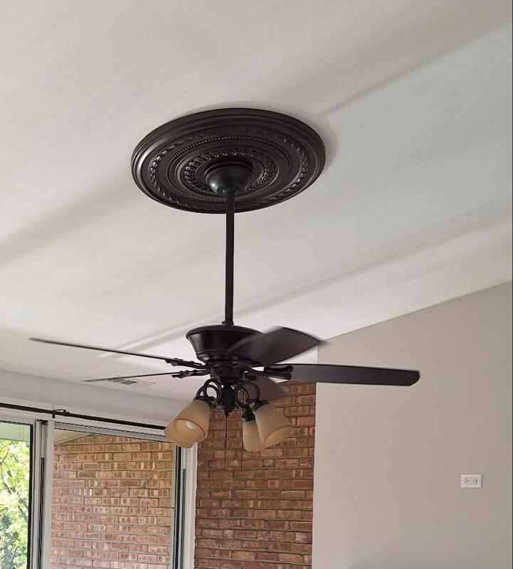 Building Photo - 6018 ELake Dr