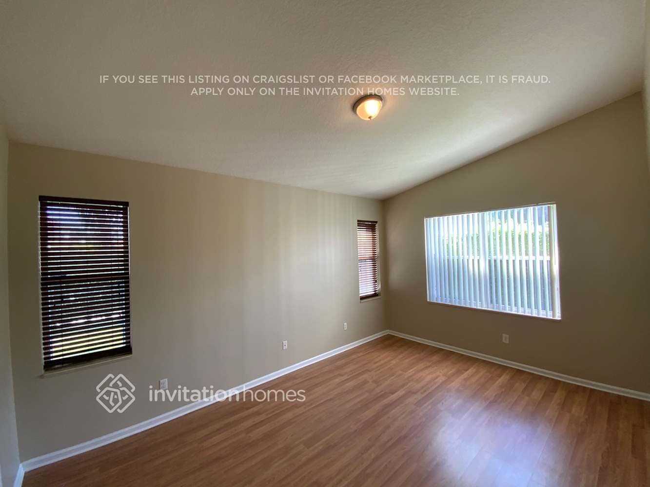 Building Photo - 12363 Pleasant Green Way