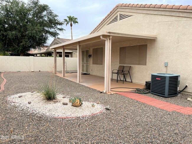 Building Photo - 13509 W Cottonwood St