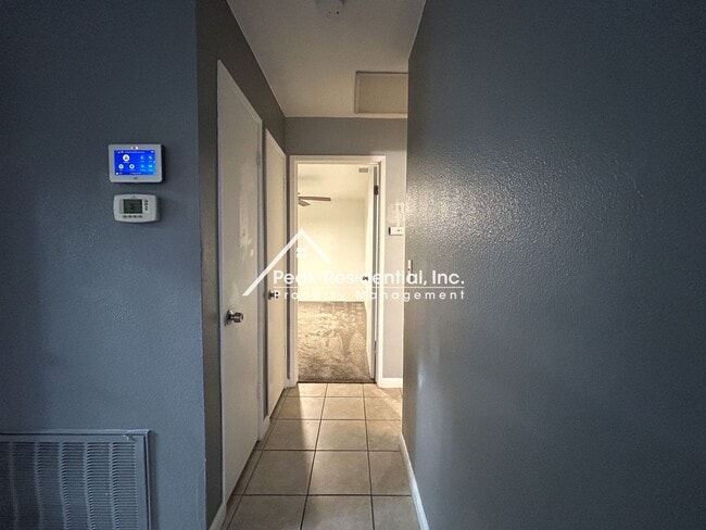 Building Photo - 5814 Shadow Creek Dr