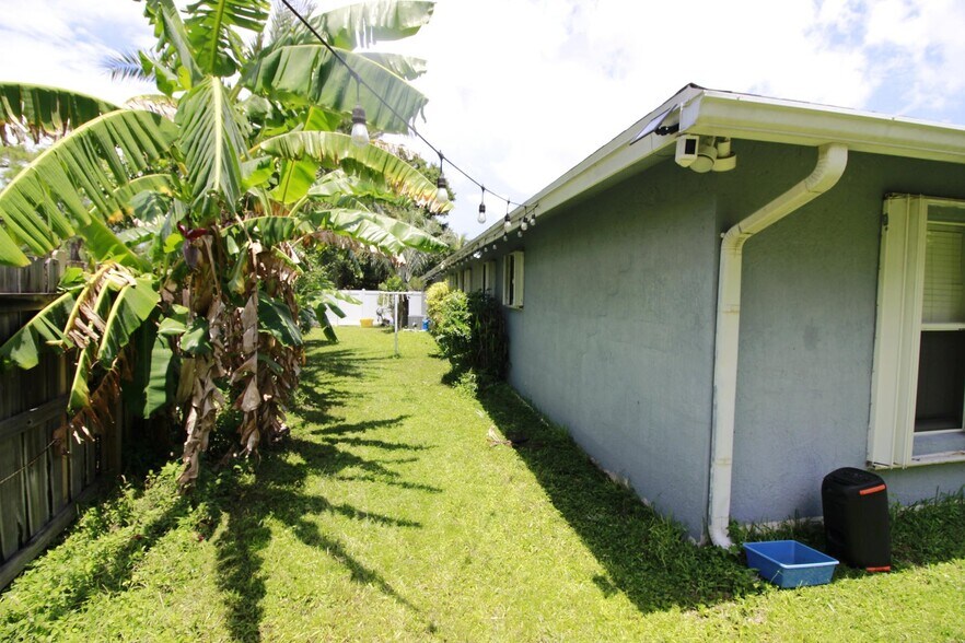 Building Photo - 134 Sparrow Dr