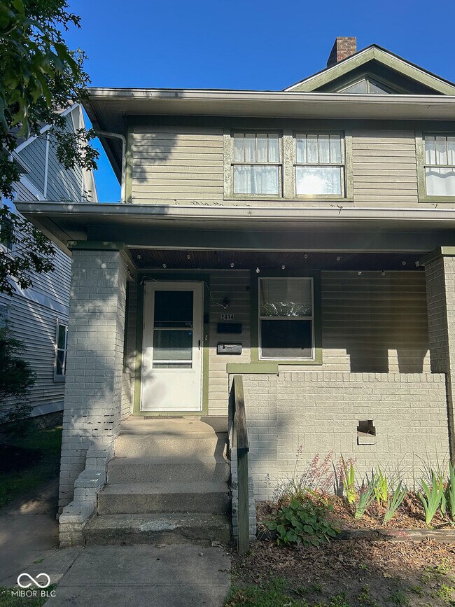 Primary Photo - 2414 N Delaware St