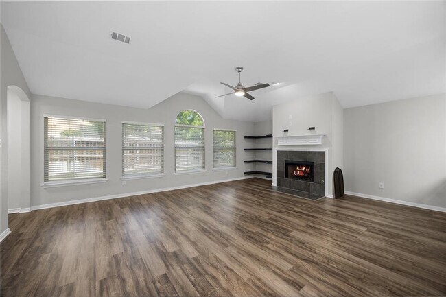 Building Photo - 3628 Hawk Ridge St