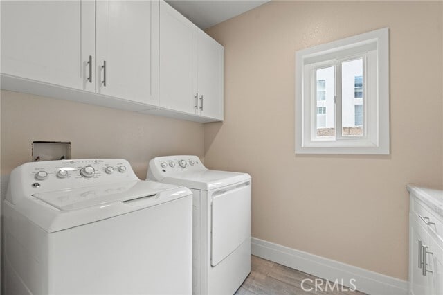 Building Photo - 928 Trovita Dr