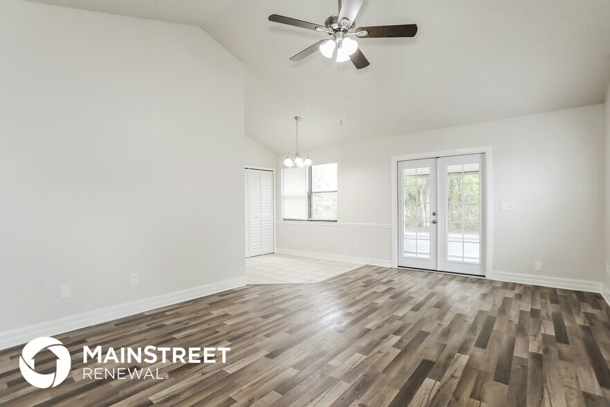 Building Photo - 3854 English Colony Dr S