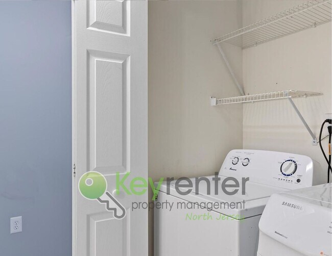 Building Photo - No Broker Fee! Ground-Floor 2BR/2BA in Desirable Franklin Crossing – Mahwah