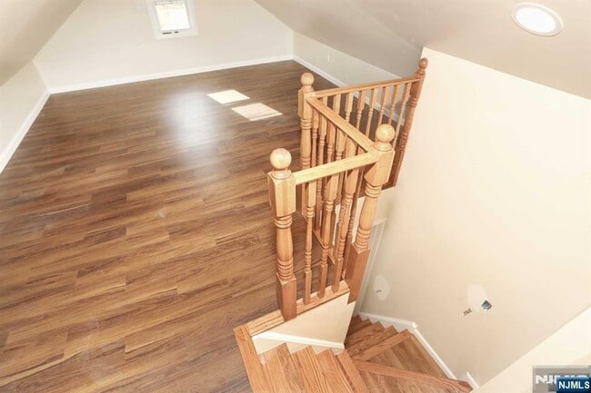 Building Photo - 7-09-9 Campbell Rd