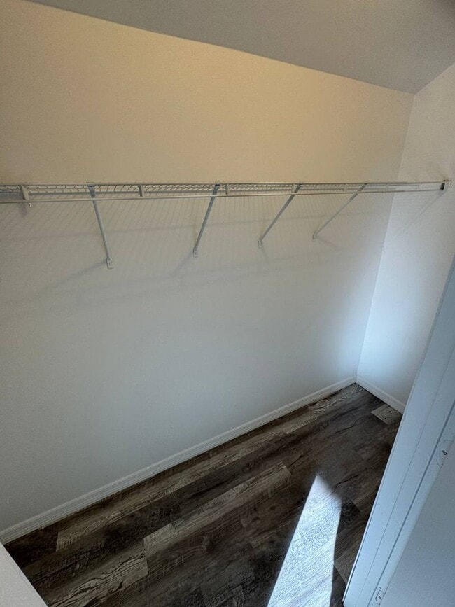 Building Photo - Spacious 3-Bedroom Home with a Charming Backyard in Lakeland, FL!