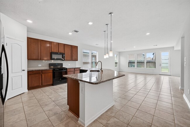 Building Photo - 25611 Reign Wayman Ct