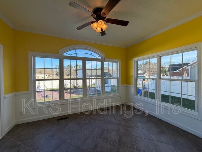 Building Photo - 516 Bells Hollow Ct