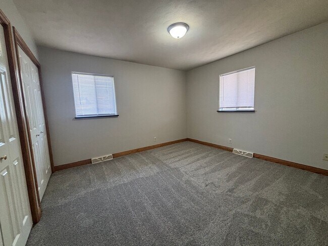 Building Photo - 3601 9th St