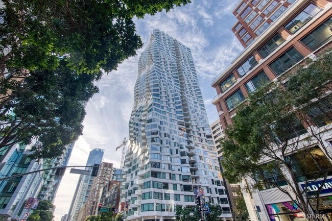 Building Photo - 280 Spear St