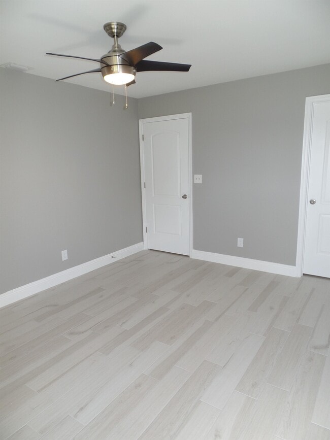 Building Photo - 3429 NW 44th St