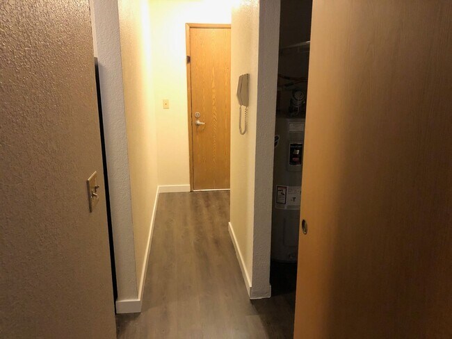 Interior Photo - Turtlewalk South Apartments