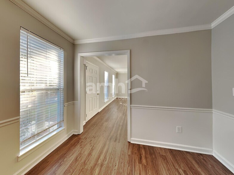 Building Photo - 103 Fair Isle Ct