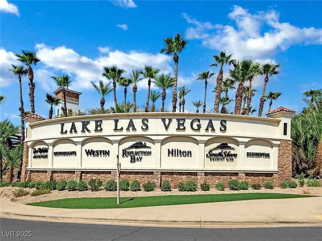 Building Photo - 45 Via Di Vita