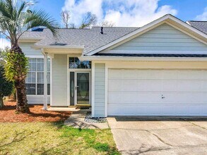 Building Photo - 5901 N Bay Point Dr