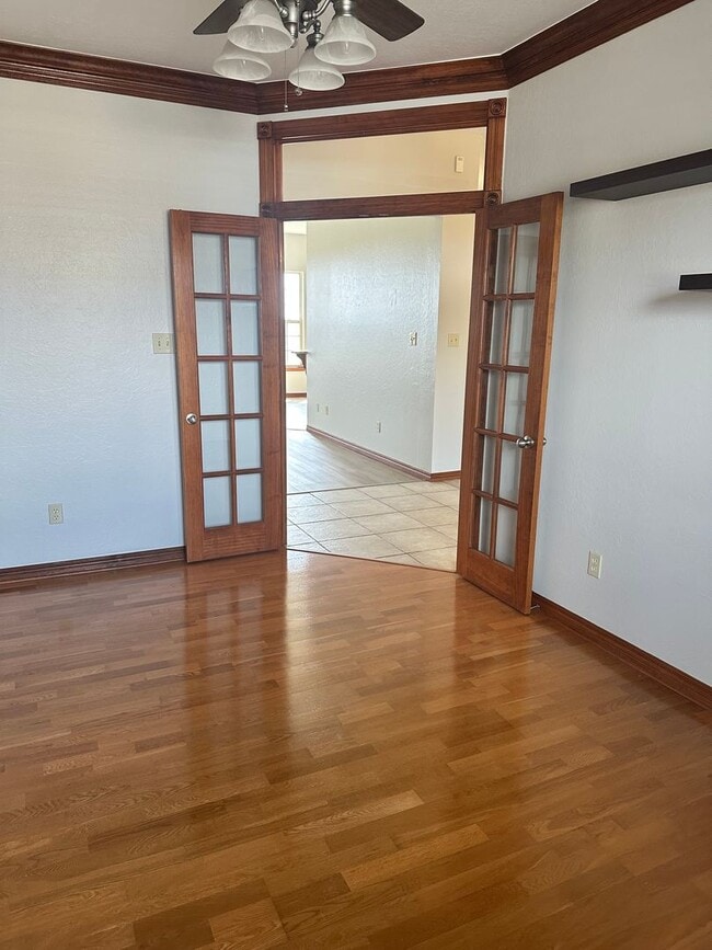Building Photo - Great Home located in Dove Creek!$250.00 o...