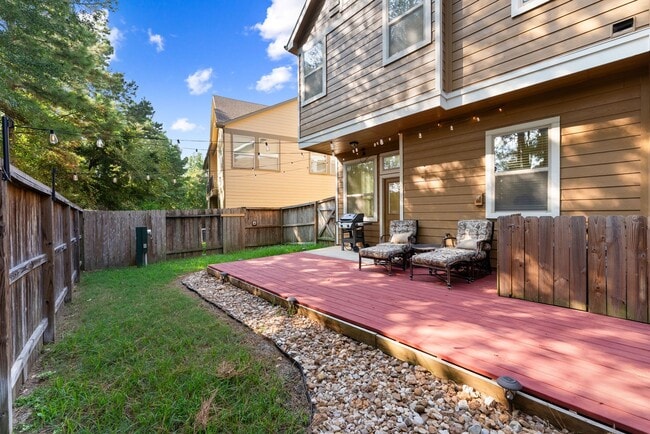 Building Photo - 186 Cheswood Forest Dr
