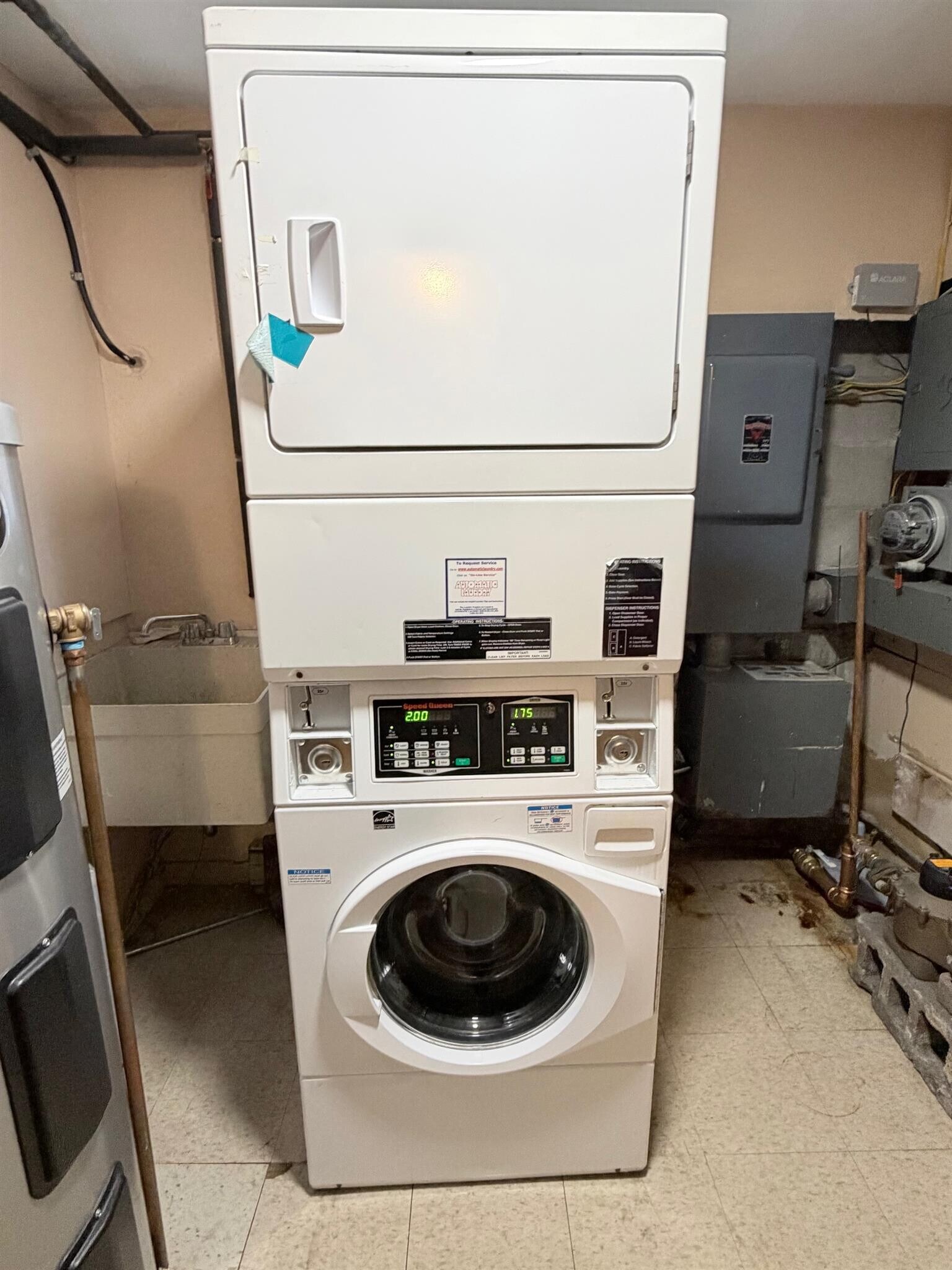 Building Photo - 122 Trowbridge St