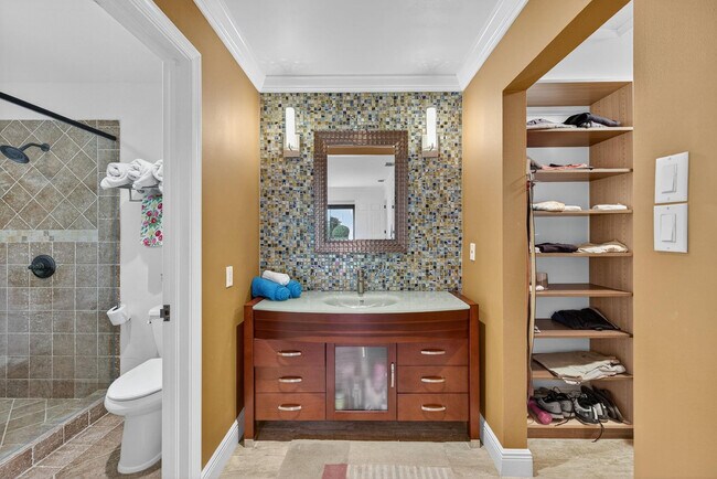 Building Photo - 2801 Deer Creek Country Club Blvd