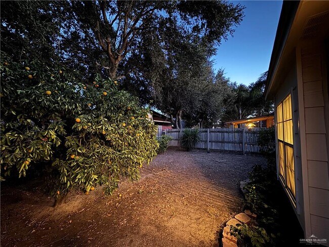 Building Photo - 28 S 32nd St