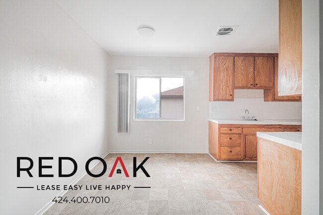 Building Photo - 1365 Orange Grove Ave