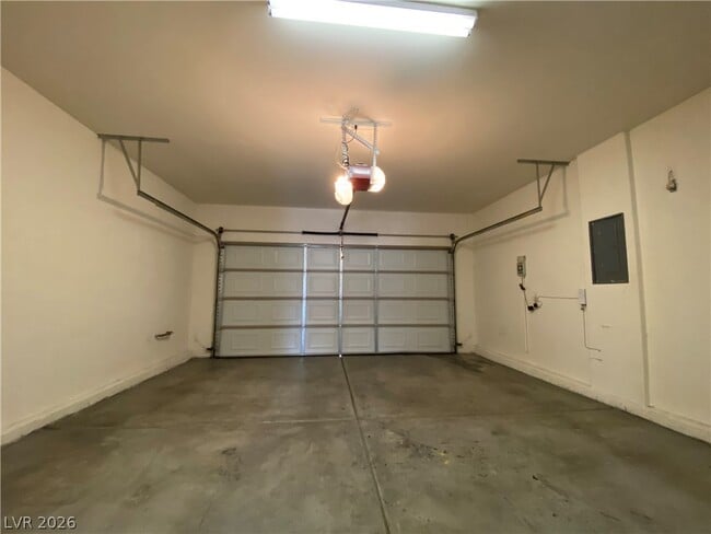Building Photo - 10549 Cedar Run Ct