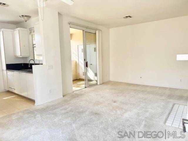 Building Photo - 10884 Sabre Hill Dr