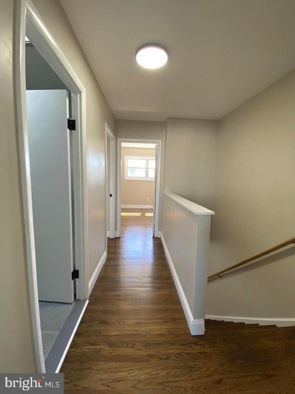 Building Photo - 12639 Biscayne Dr