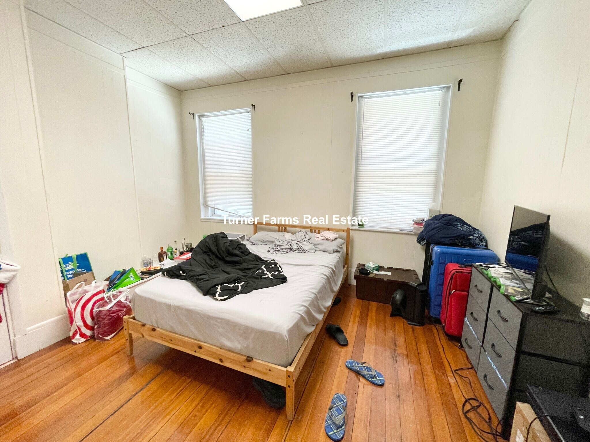 Building Photo - 17 Aberdeen St