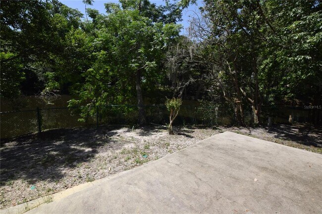 Building Photo - 302 Bridie Ct