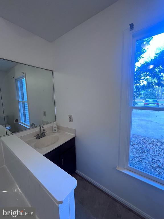 Building Photo - 3012 Cruiser Dr