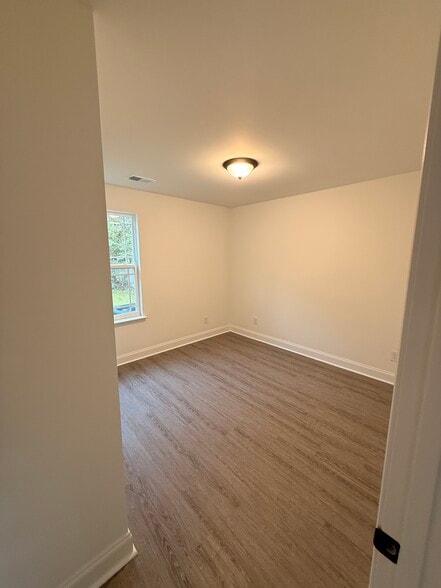 Building Photo - 822 Pitt Ave