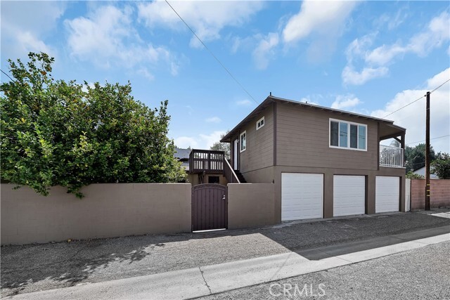 Building Photo - 6735 Yellowstone Dr